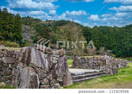 安土城是織田信長建造的城堡 115929566