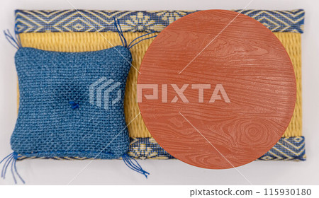 A simple and beautiful Japanese tradition: Enjoy the Japanese scenery of tatami mats, cushions, and low tables A simple and beautiful Japanese tradition: Enjoy the Japanese scenery of tatami mats, cushions, and low tables 115930180