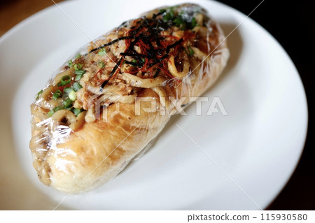 名古屋美食的一種。台灣混合蕎麥麵包。 名古屋美食的一種。台灣混合蕎麥麵包。 115930580