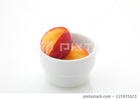 Oishi Plum Cocotte 115935023