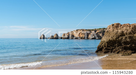Beach of Praia da Rocha 115943280