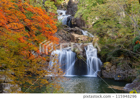 三段峽三瀧秋葉 115948296