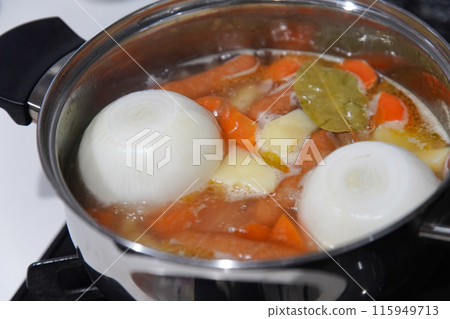 如何製作新洋蔥濃湯 115949713