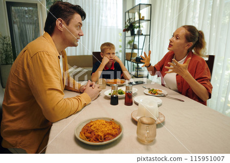 Family Having problems In Relationship 115951007