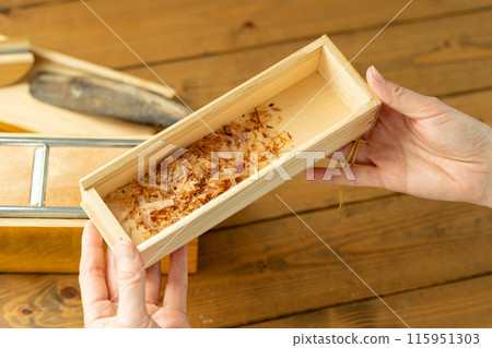 Making soup stock with dried bonito flakes Making soup stock with dried bonito flakes 115951303