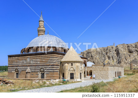 Husrev Pasha Mosque and Van Castle in Van 115951337