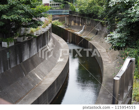 Bridge over the river 115954555