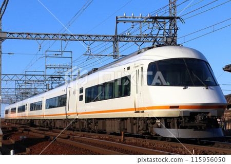 Limited express Urban Liner Plus on the Kintetsu Nagoya Line (Kintetsu Nagoya ⇔ Osaka Namba) 115956050