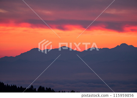 mountains and sunrise 115959856