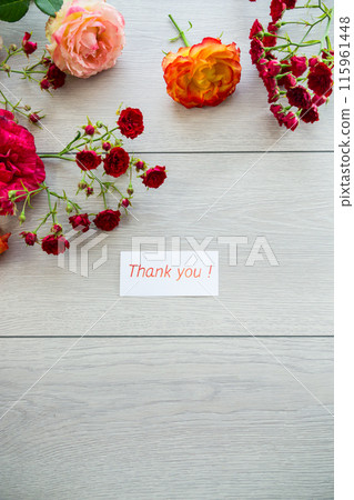 wooden light background with white and pink roses wooden light background with white and pink roses 115961448