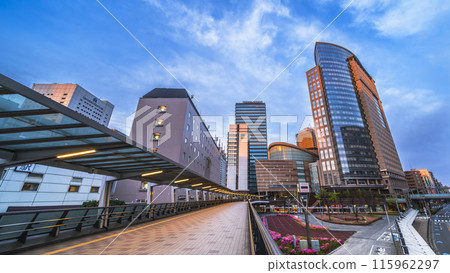 Kawasaki City's urban landscape: Early morning streetscape at the west exit of JR Kawasaki Station [Kanagawa Prefecture] 115962297
