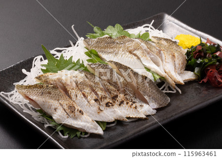[From Tottori Prefecture] Barracuda (sashimi, grilled) 115963461