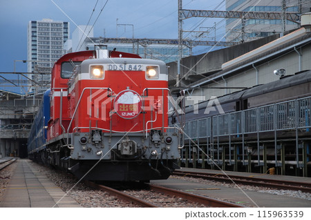 群馬機車中心的DD51內燃機車(842號)即將退役@照片會議_拍攝於2024年6月9日 群馬機車中心的DD51內燃機車(842號)即將退役@照片會議_拍攝於2024年6月9日 115963539