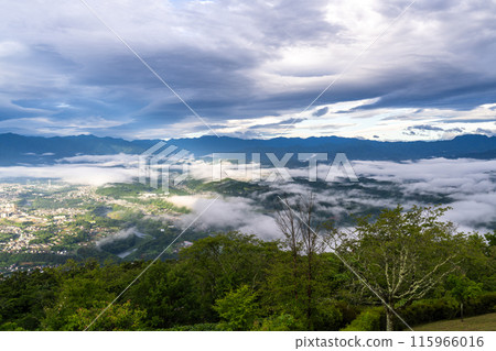 <Saitama Prefecture> Chichibu's Great Sea of Clouds and Morning Mist 115966016