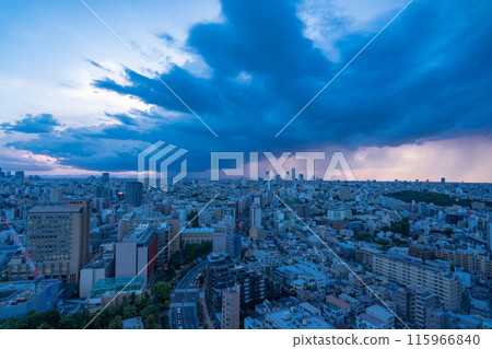 Tokyo: Developing rain clouds and torrential rain Tokyo: Developing rain clouds and torrential rain 115966840