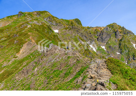 (Gunma Prefecture) One Hundred Famous Mountains: Tanigawadake Nishikuro Ridge (Gunma Prefecture) One Hundred Famous Mountains: Tanigawadake Nishikuro Ridge 115975055