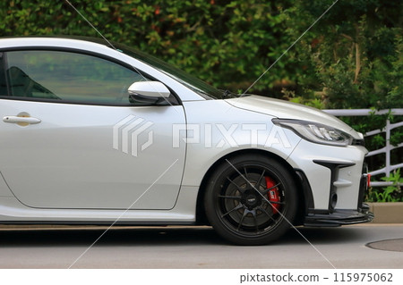 White sports car 115975062