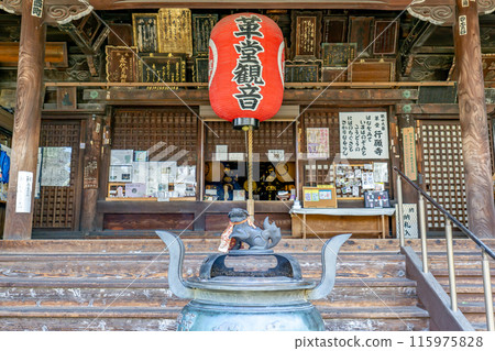 Main hall of Gyoganji Temple (Saigoku Thirty-three Temples) in Gyoganjimonzencho, Nakagyo Ward, Kyoto City Main hall of Gyoganji Temple (Saigoku Thirty-three Temples) in Gyoganjimonzencho, Nakagyo Ward, Kyoto City 115975828