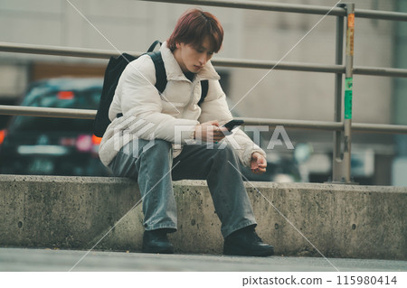smartphone, sumaho, male 115980414