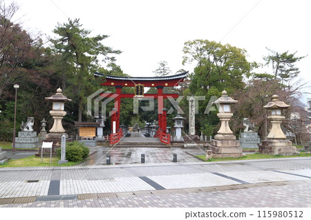 Kehi Shrine: Large Torii Gate (Tsuruga City, Fukui Prefecture) 115980512