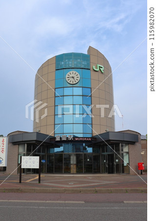 JR北海道室蘭本線(支線)的終點站室蘭站 JR北海道室蘭本線(支線)的終點站室蘭站 115982070