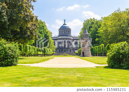 The Art and History Museum located in the Park of the Fiftieth Anniversary, Brussels, Belgium 115985231