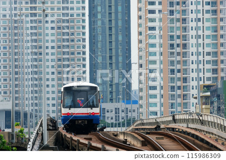 泰國曼谷的 BTS 泰國曼谷的 BTS 115986309