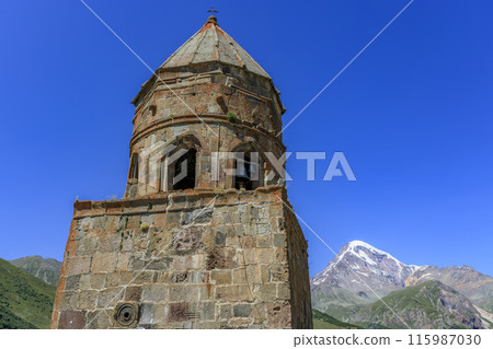 格爾蓋蒂三一教堂和卡茲別基山 115987030