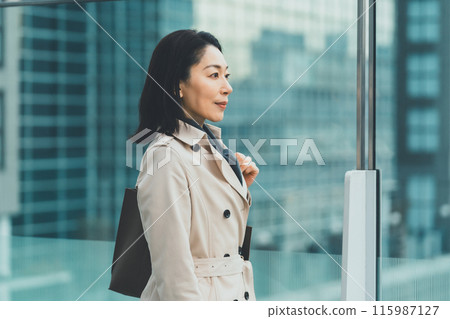 事業女性 商務女性 商界女性 115987127