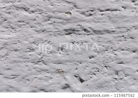 Old grunge white wall texture background 115987582