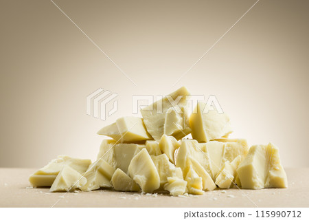White chocolate flakes 115990712
