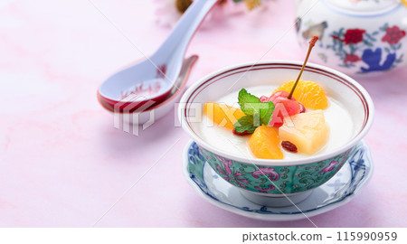 Fruits Annin tofu Fruits Annin tofu 115990959