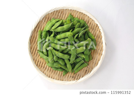 Fresh edamame beans in a colander Fresh edamame beans in a colander 115991352