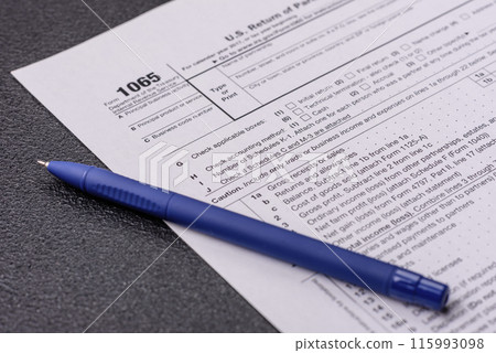 IRS Form 1065 US Return of Partnership Income blank IRS Form 1065 US Return of Partnership Income blank 115993098