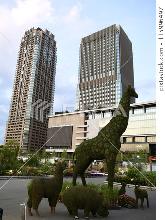 A summer day when animals lived in Umekita A summer day when animals lived in Umekita 115996497