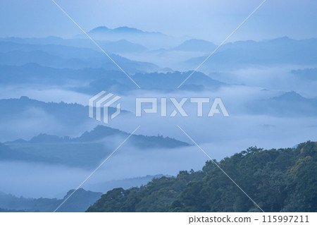 《千葉縣》雲海/九十九谷展望公園 115997211