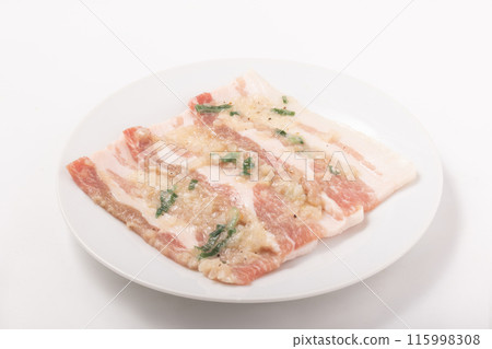 [Canadian pork] Pork belly (with onion and salt sauce) 115998308