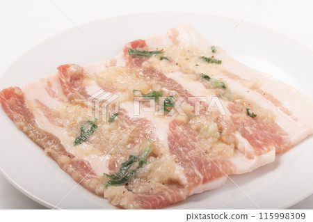 [Canadian pork] Pork belly (with onion and salt sauce) 115998309