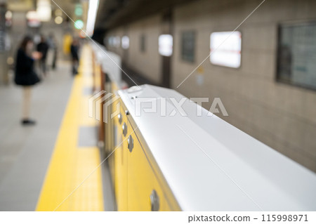 城市捷運月台 城市捷運月台 115998971