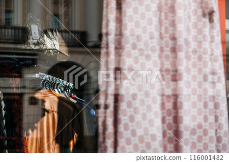 Luxury Shop Window Display with Fashion Itemsv 116001482