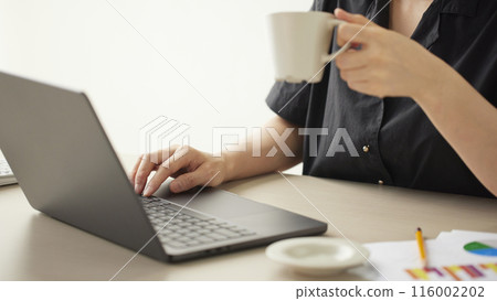 Accurate analytics and strategies for success. 116002202