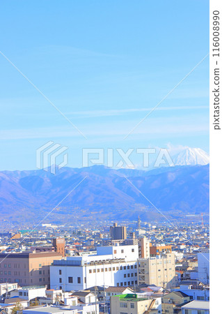 Scenery of Mt. Fuji seen from the castle tower of Kofu Castle, Kofu City, Yamanashi Prefecture 116008990