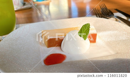 Stylish cheesecake 116011820