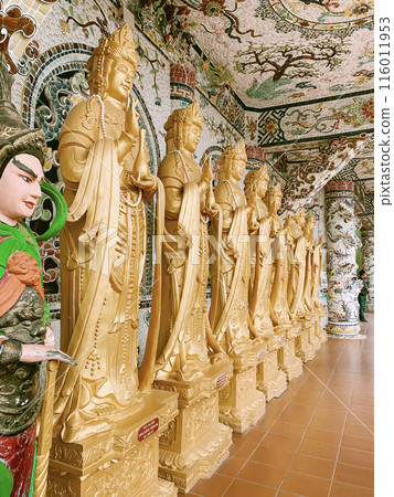 Row Of Bodhisattva Statues Inside Of Linh Phuoc Pagoda In Da Lat City, Vietnam. 116011953