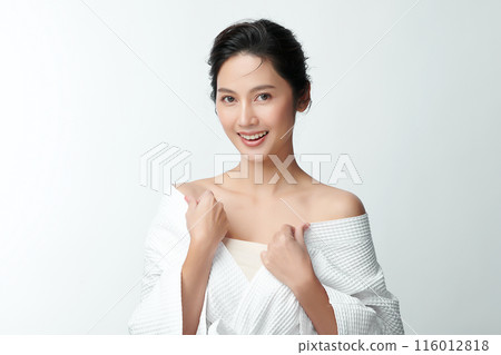 Beautiful young asian woman with clean fresh skin on white background, Face care, Facial treatment, Cosmetology, beauty and spa, Asian women portrait. 116012818