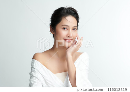 Beautiful young asian woman with clean fresh skin on white background, Face care, Facial treatment, Cosmetology, beauty and spa, Asian women portrait. Beautiful young asian woman with clean fresh skin on white background, Face care, Facial treatment, Cosmetology, beauty and spa, Asian women portrait. 116012819