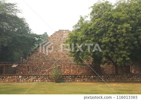 印度德里庫圖卜塔遺址 印度德里庫圖卜塔遺址 116013365