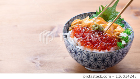 最好吃的海鮮蓋飯，海膽鮭魚子蓋飯 116014245