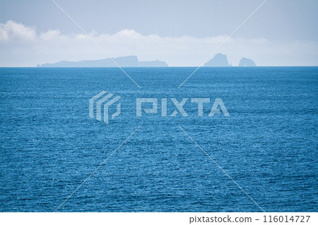 很久以來第一次從海上看到這個島嶼 116014727