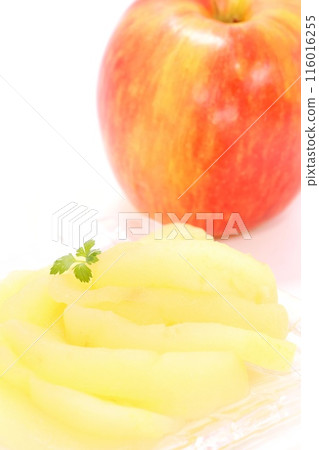 Apple compote, sweetened dessert, light background 116016255